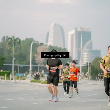 Runner Photo 6753616