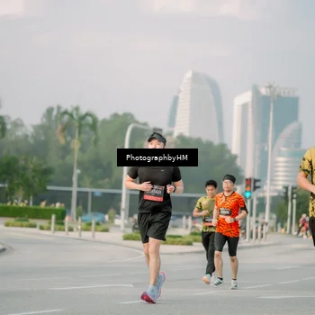 Runner Photo 6753626