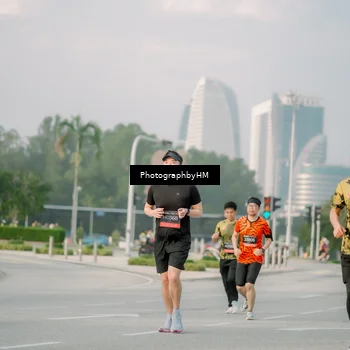 Runner Photo 6753627