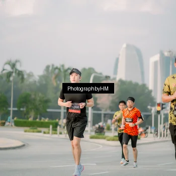 Runner Photo 6753644