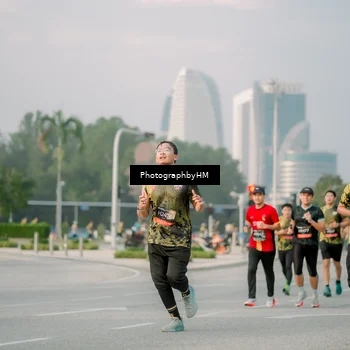 Runner Photo 6753658