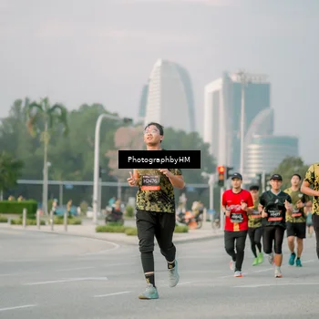 Runner Photo 6753661