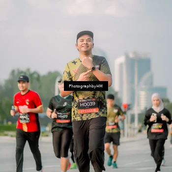 Runner Photo 6753678