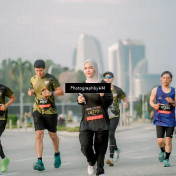 Runner Photo 6753691