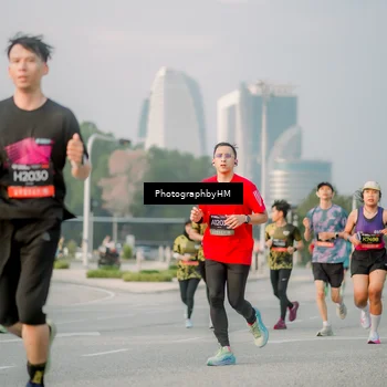 Runner Photo 6753749
