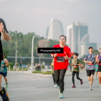 Runner Photo 6753755