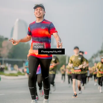 Runner Photo 6753773