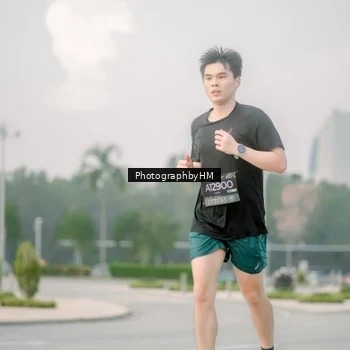 Runner Photo 6754033