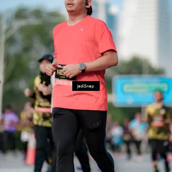 Runner Photo 6754430
