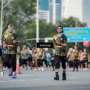 Runner Photo 6754484