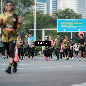 Runner Photo 6754534