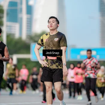 Runner Photo 6754852