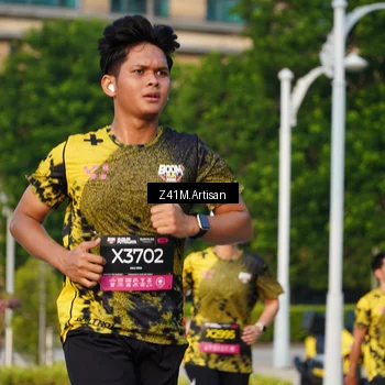 Runner Photo 6754855