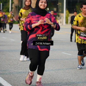 Runner Photo 6754860