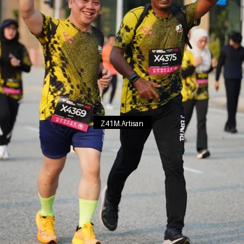 Runner Photo 6754888