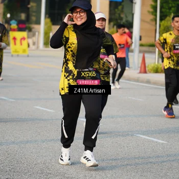 Runner Photo 6754896
