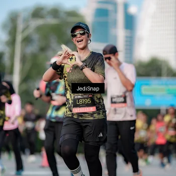 Runner Photo 6754901