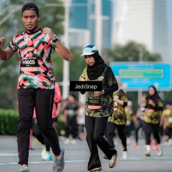 Runner Photo 6754949