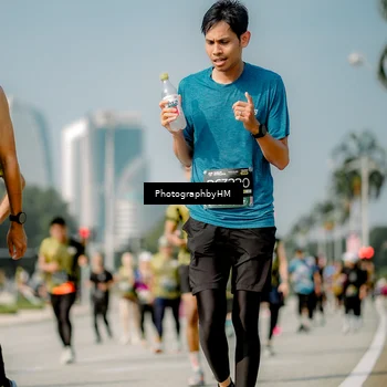 Runner Photo 6755024