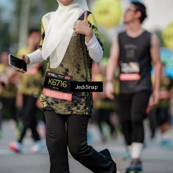 Runner Photo 6755032