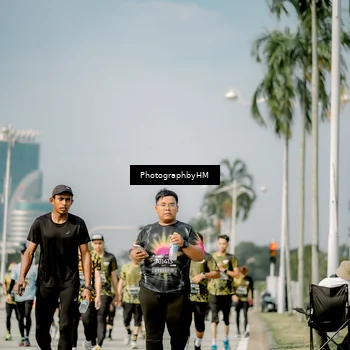 Runner Photo 6755041