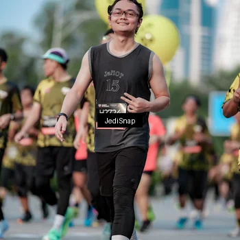 Runner Photo 6755049