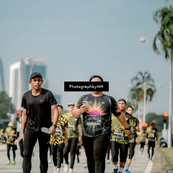 Runner Photo 6755064
