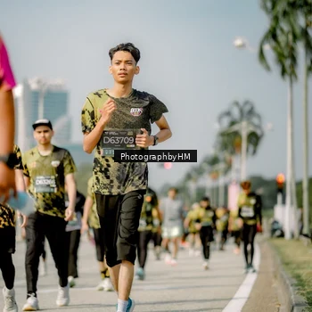 Runner Photo 6755095