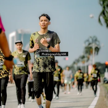 Runner Photo 6755098
