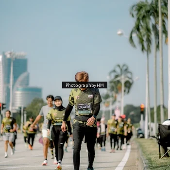 Runner Photo 6755112