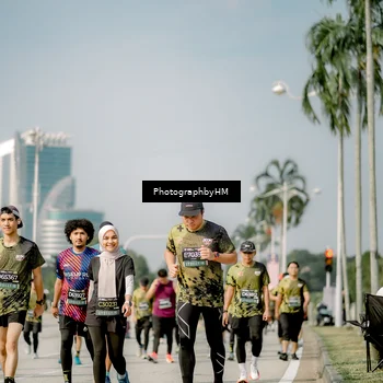 Runner Photo 6755192