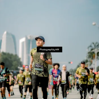 Runner Photo 6755203