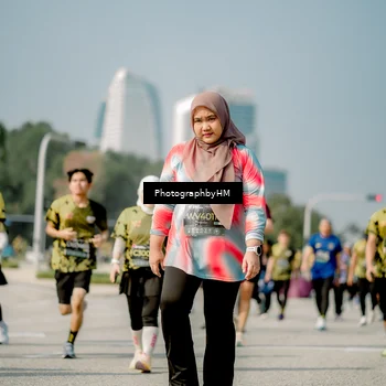 Runner Photo 6755304