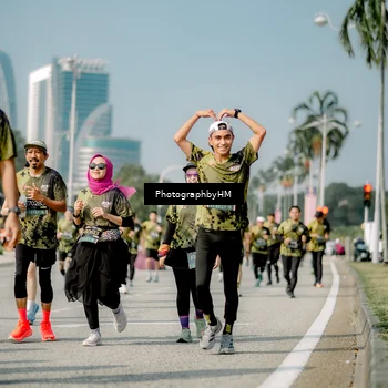 Runner Photo 6755383