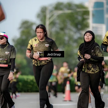Runner Photo 6755440