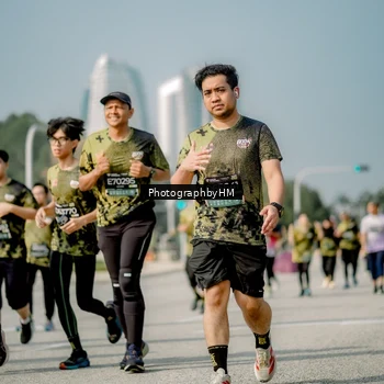 Runner Photo 6755466