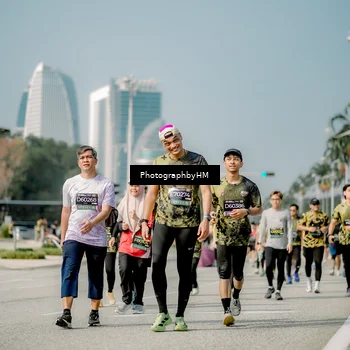 Runner Photo 6755476