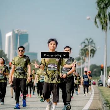 Runner Photo 6755541