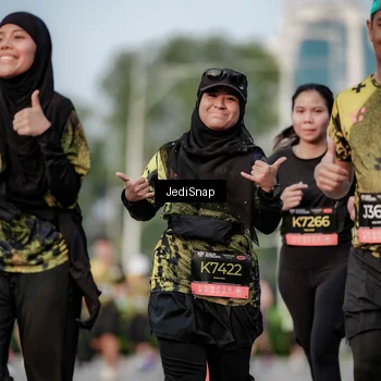Runner Photo 6755559