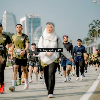 Runner Photo 6755570