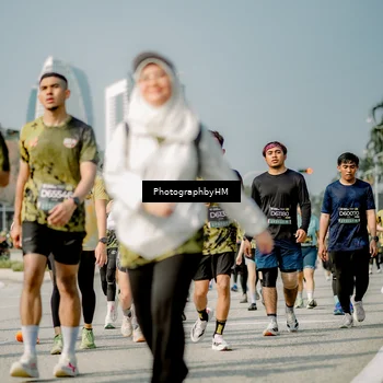 Runner Photo 6755590