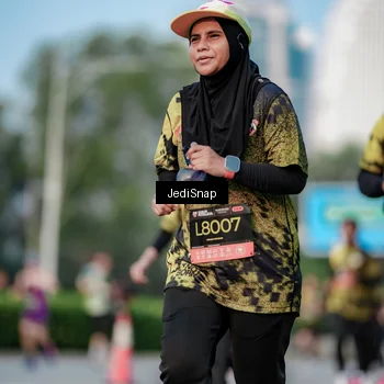 Runner Photo 6755618