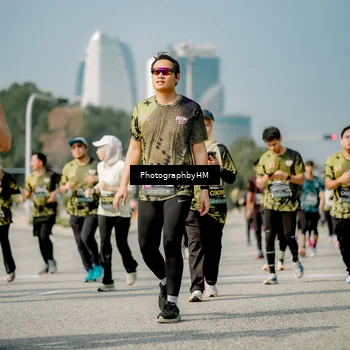 Runner Photo 6755623