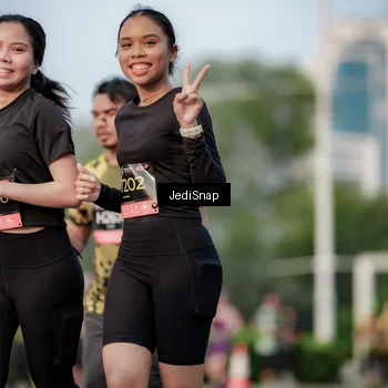 Runner Photo 6755629