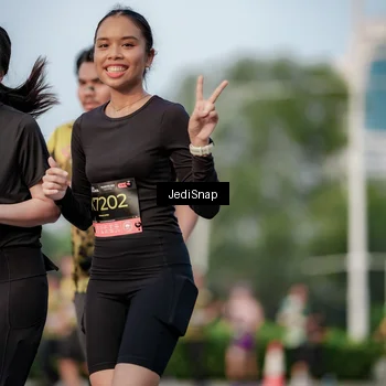 Runner Photo 6755695
