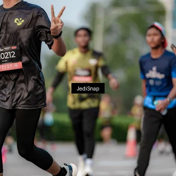 Runner Photo 6755773