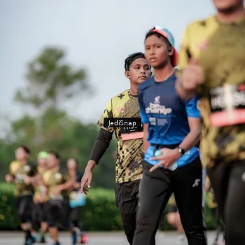 Runner Photo 6755834