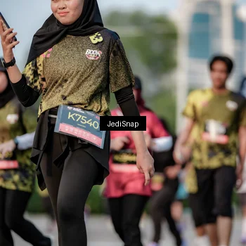 Runner Photo 6755900