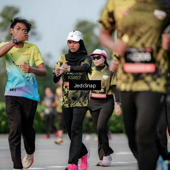 Runner Photo 6755966