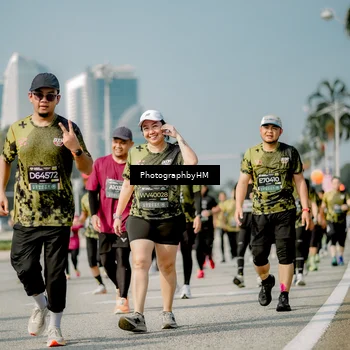 Runner Photo 6756046